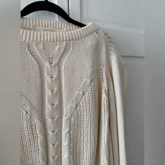 Like new Zara Knit Cream Cable Sweater L Oversized Chunky Boho - Picture 6 of 10